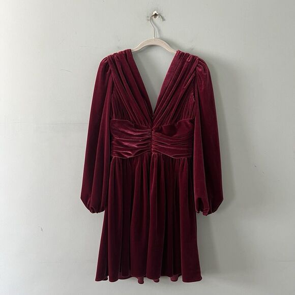 NWT Gianni Bini Mariah 3/4 Sleeve Plunging V-Neck Burgundy Velvet A-Line Dress - Picture 5 of 8